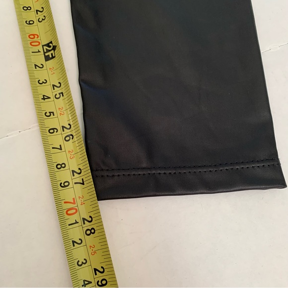 Luxe Faux Lether high rise Legging - Picture 9 of 9